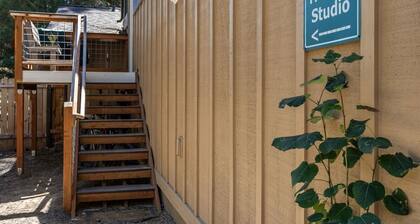 Bluebird Day - Treetop Studio