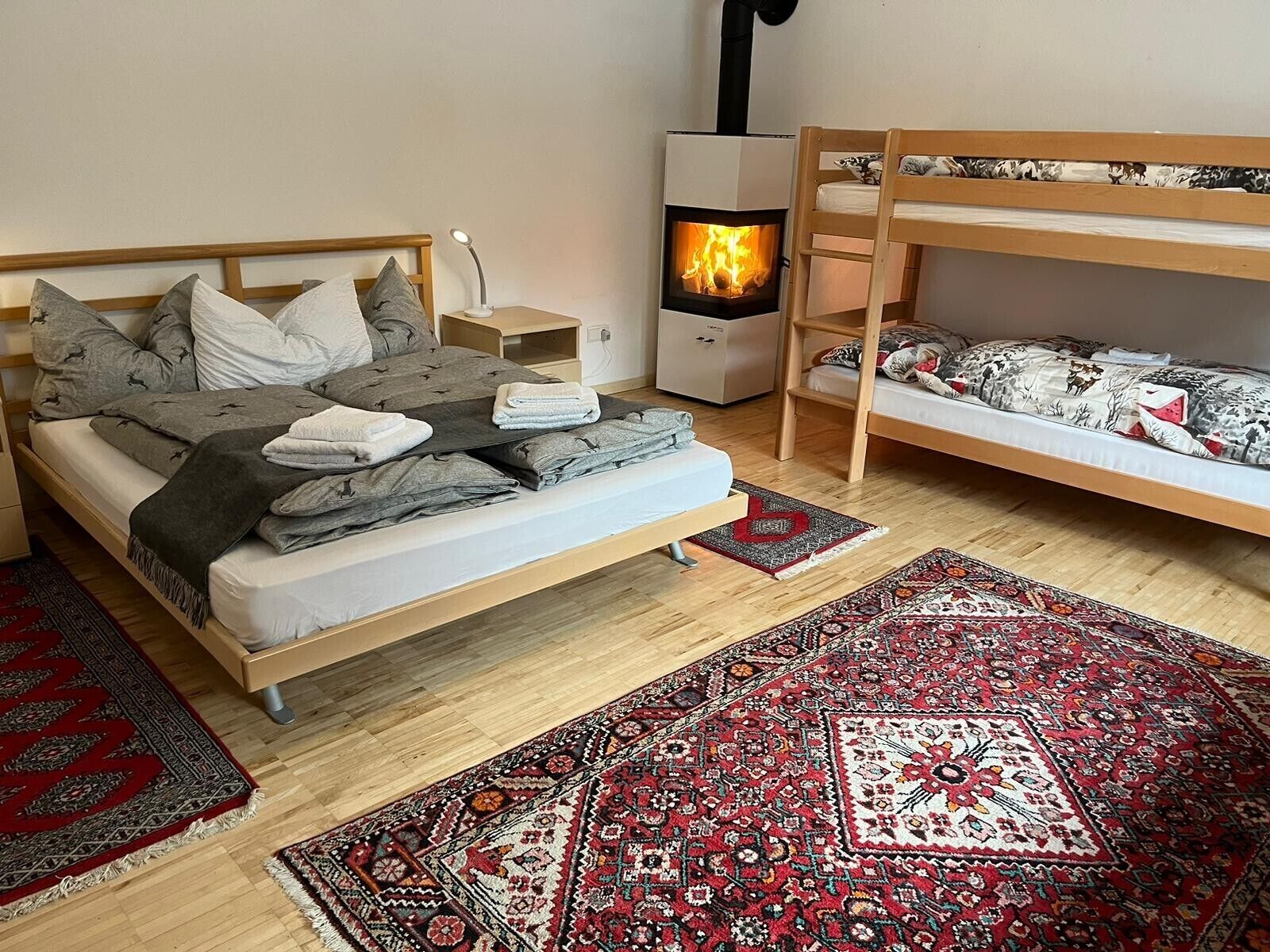 1 bedroom, free WiFi, bed sheets