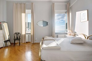2 bedrooms, free WiFi, bed sheets - Cozy Sea View Apartment with Garden & Wi-Fi (Camogli)