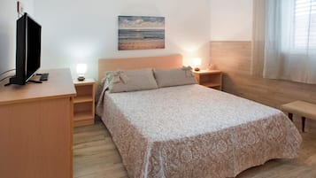 2 slaapkamers, een strijkplank/strijkijzer, gratis wifi, beddengoed