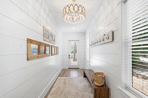 Interior - Coastal Cottage-Private Pool-Eastern Lake-Dock with Paddle Board-Beach Access (Santa Rosa Beach)