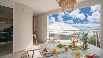 Comfort Apartment | Terrace/patio