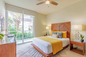 2 bedrooms, iron/ironing board, travel crib, WiFi (free)