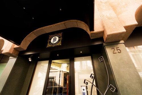 Juvarrahouse Luxury Apatments