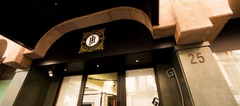 Juvarrahouse Luxury Apatments