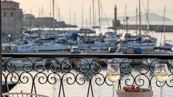 Superior Suite, Sea View | Balcony view