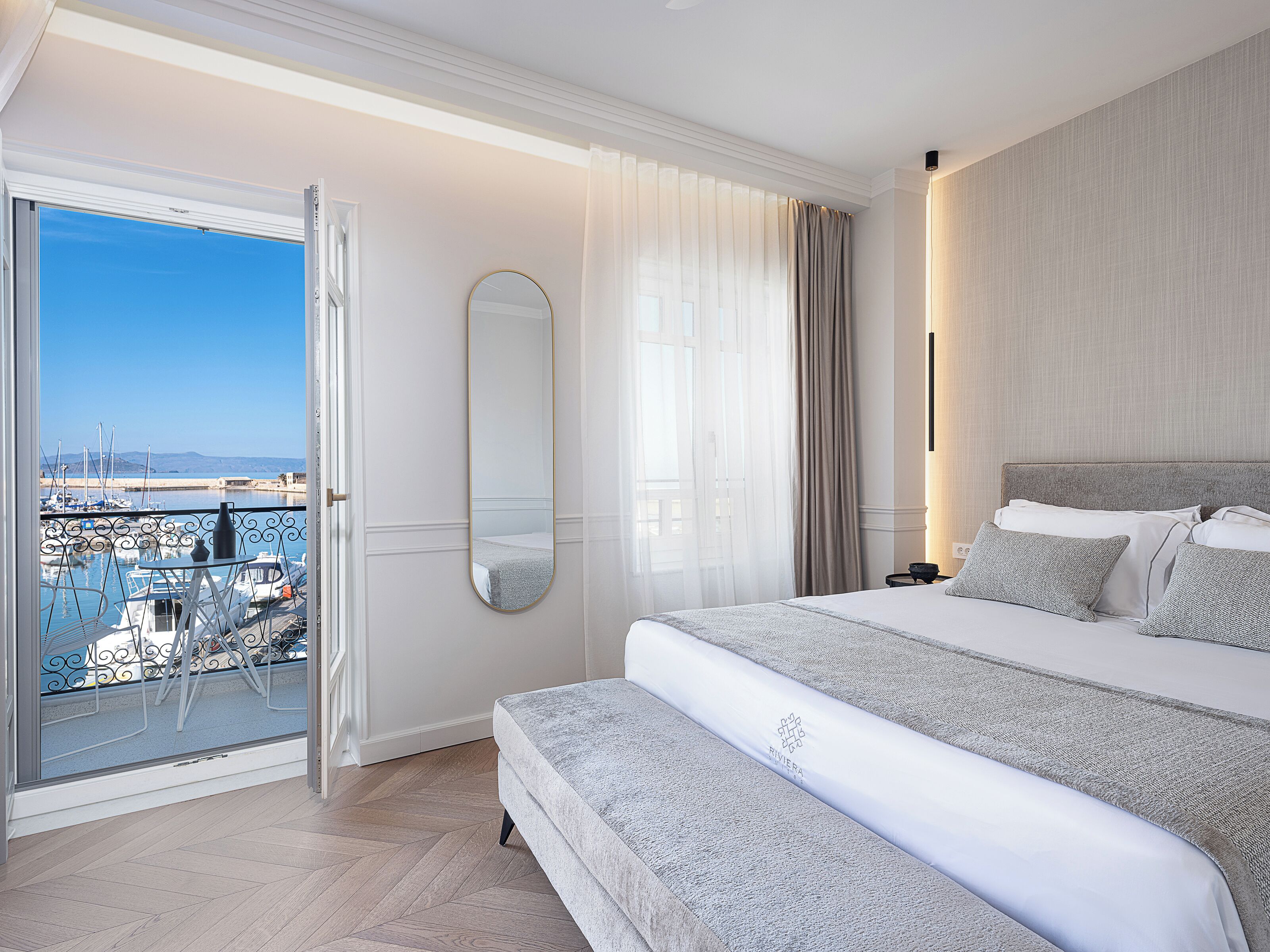 Superior Suite, Sea Front | 1 bedroom, hypo-allergenic bedding, minibar, in-room safe