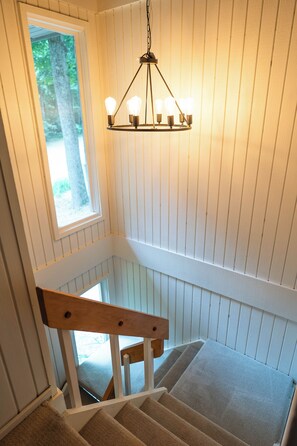Interior - The Ope! North Hideaway (Bellaire)