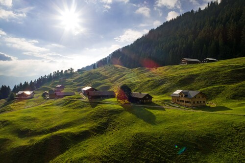 Luxury chalet/seminar vacation home with sauna, in the mountains of the Bregenzerwald