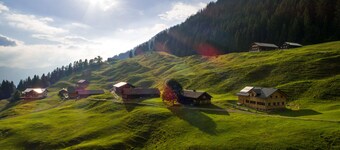 Luxury chalet/seminar vacation home with sauna, in the mountains of the Bregenzerwald