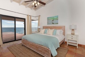 5 室のベッドルーム、旅行用ベビーベッド、WiFi、ベッドシーツ