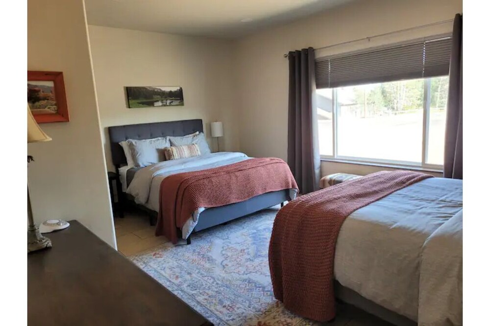 Cleveland Place Meeker Vrbo