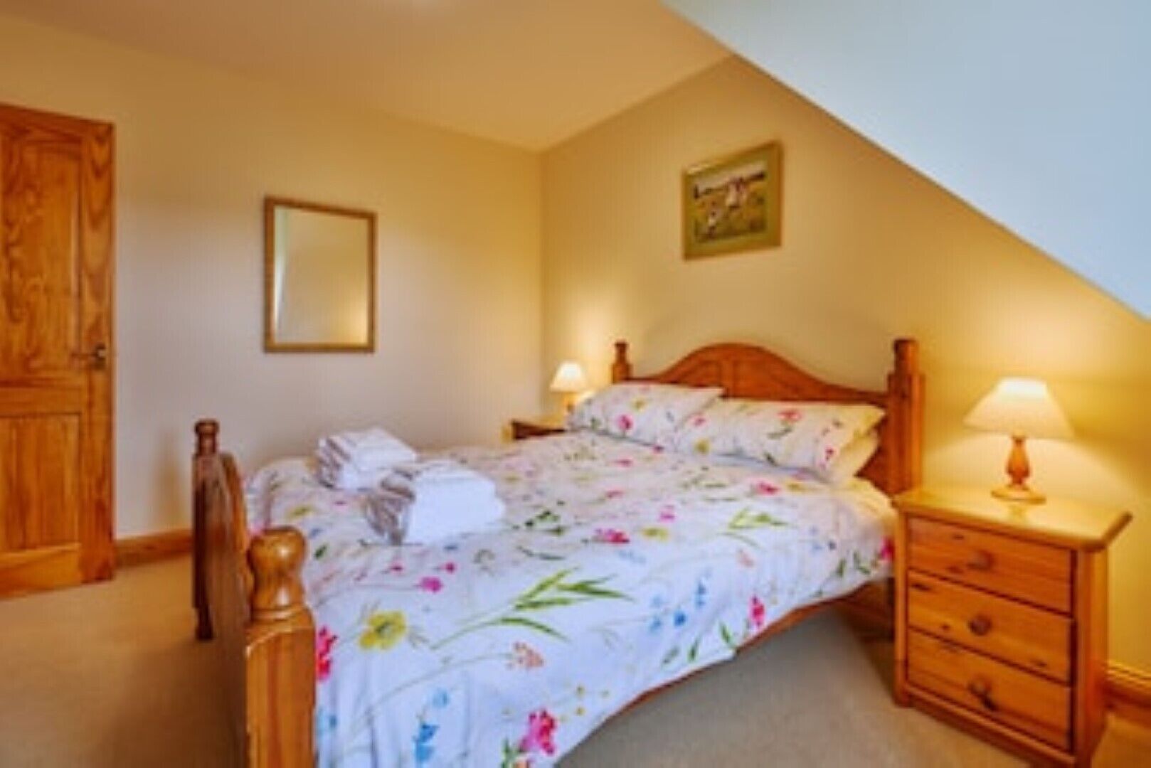 5 多间卧室、办公桌、熨斗/熨衣板、免费 WiFi