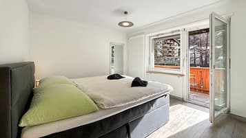 2 slaapkamers, een strijkplank/strijkijzer, gratis wifi, beddengoed