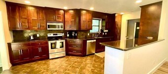 NWA Retreat by Scull Creek. Centrally located