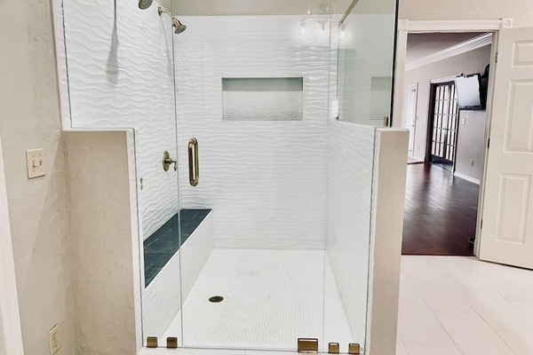 Bathtub, hair dryer, towels