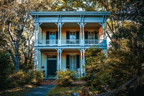 Point of interest - The Inn at Cedar Grove (Vicksburg)