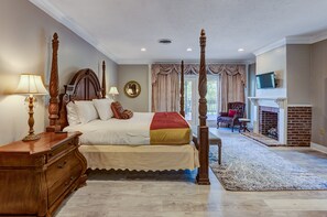 Riverview Grande Suite #33