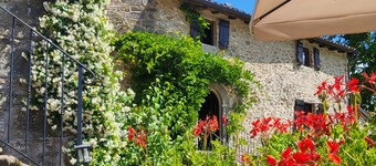 3 dormitorios, 2 baños, piscina privada, a pie de restaurante, wifi