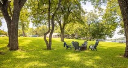 Condo 16, Beautiful Lake View