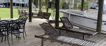 Pet Friendly house on Fish River, private pier with kayaks
