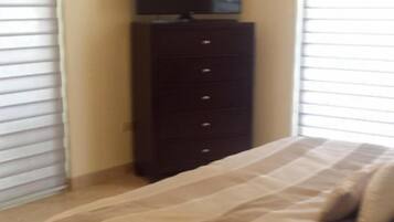 Condo familiar | 3 habitaciones, wifi gratis y ropa de cama