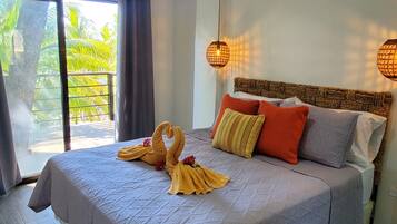 Habitación Deluxe, 1 cama Queen size, vista al jardín | Wifi gratis y ropa de cama