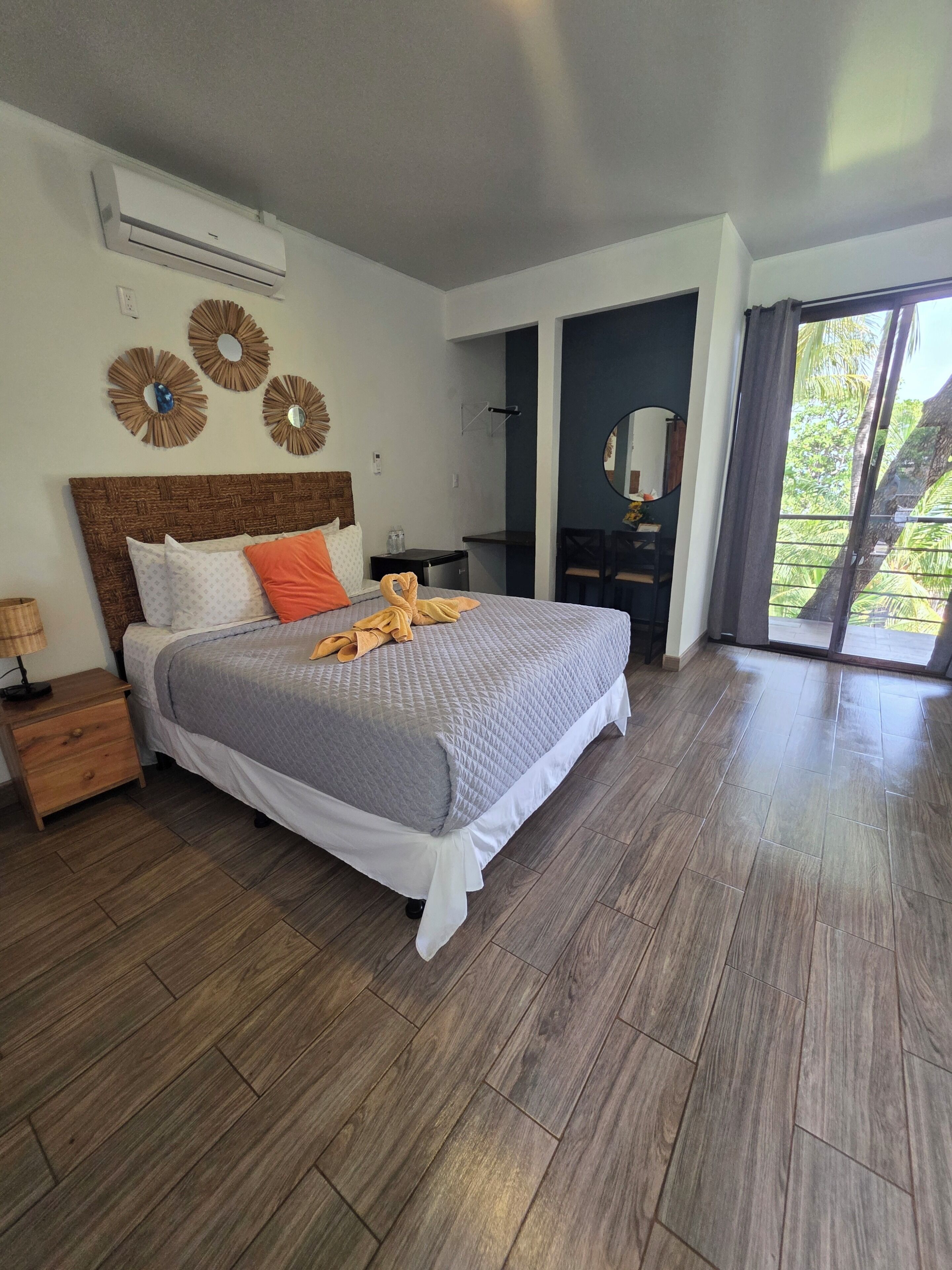Classic Room | Free WiFi, bed sheets