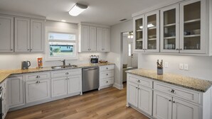 Unclassified image, 3 of 55, button - Heated Pool Southern Mermaid Cottage Pet Friendly (Port St. Joe)