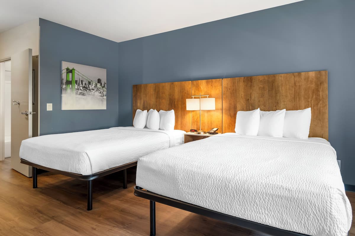 Bộ đồ giường cao cấp, trang trí khác biệt