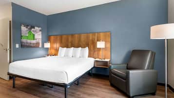 Premium bedding, individually decorated, individually furnished, desk