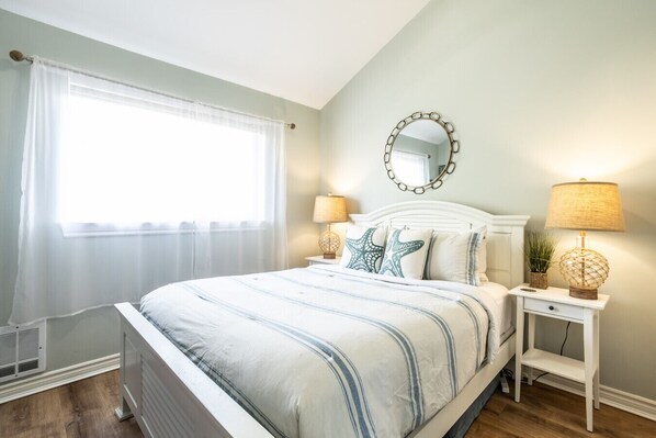 2 bedrooms, iron/ironing board, travel crib, free WiFi