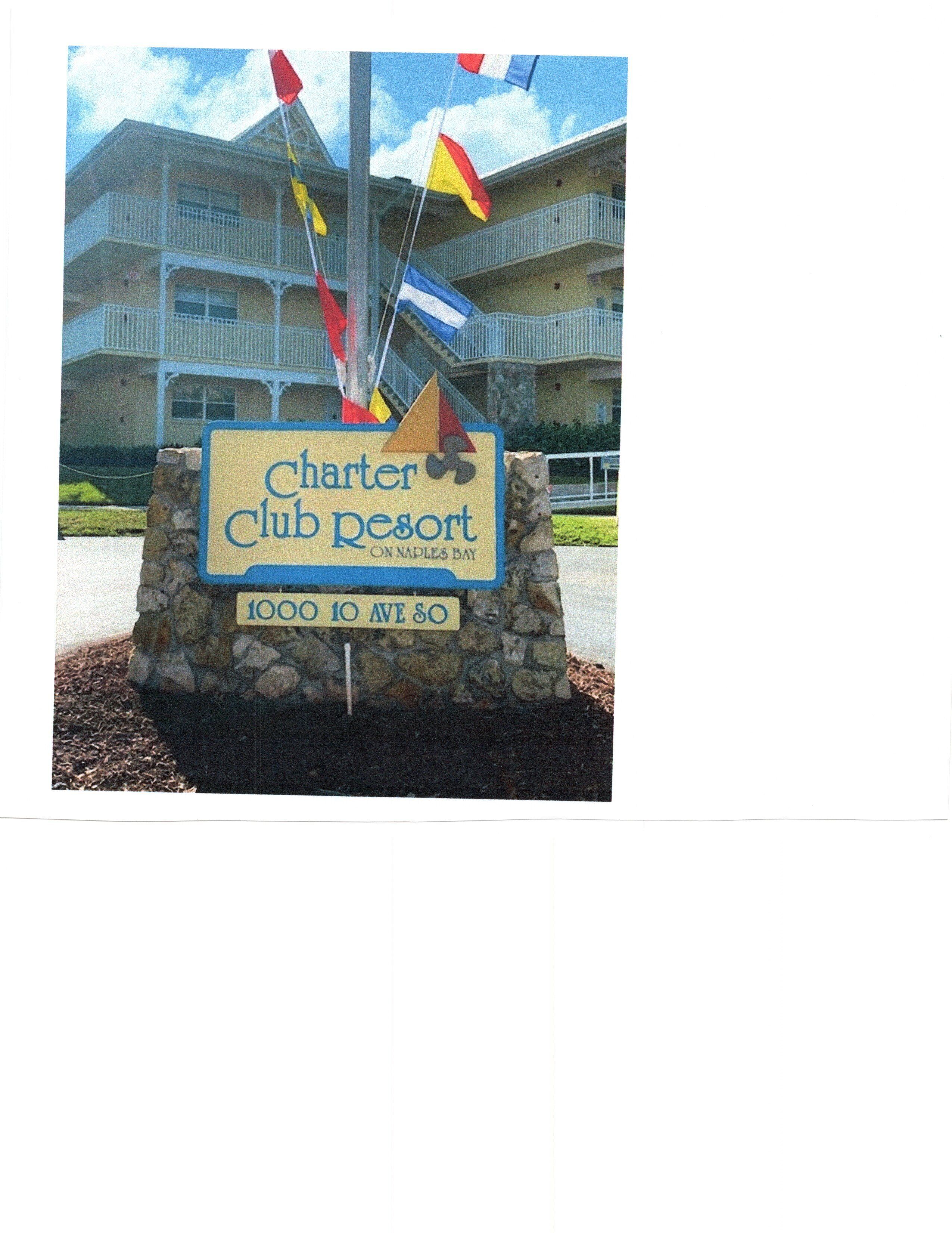 1st Fl. 2 bedrm condo w/view of Naples Bay - 5 min from downtown