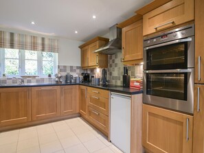 Fridge, dishwasher, electric kettle, toaster