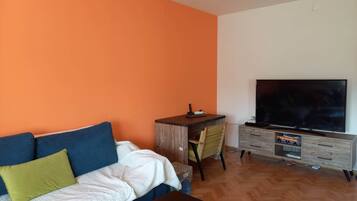 Huoneisto, 1 keskisuuri parisänky ja vuodesohva | 1 makuuhuone, ilmainen Wi-Fi, vuodevaatteet