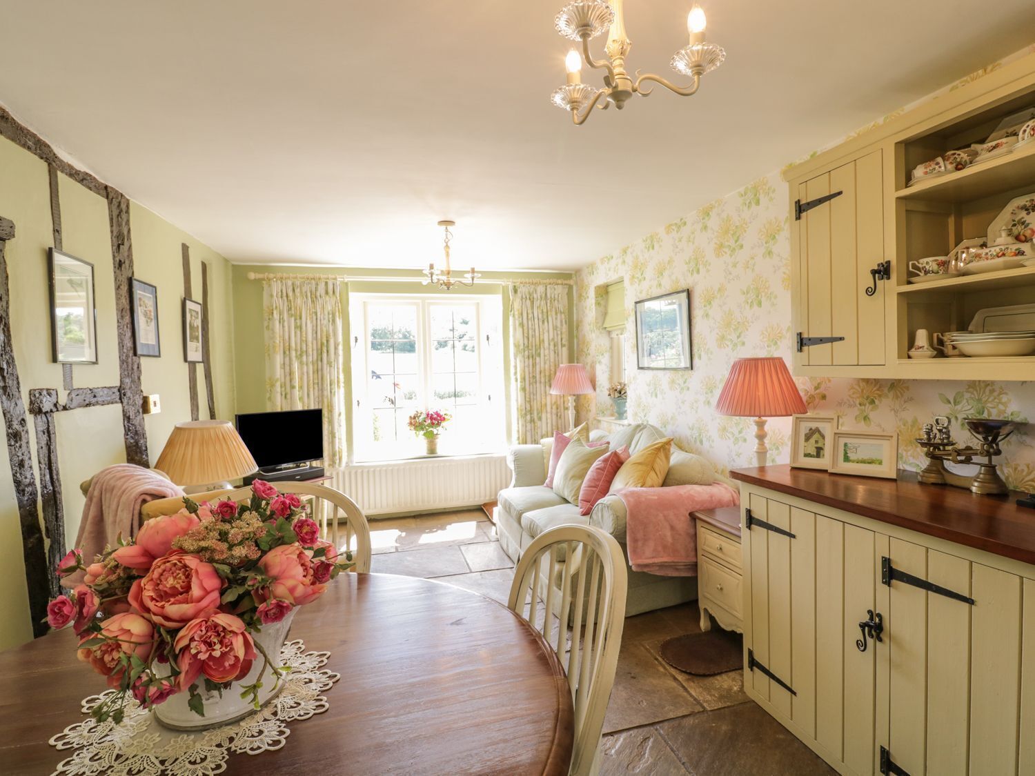 Fridge, dishwasher, electric kettle, toaster