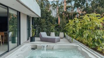 Apartment, 2 Bedrooms | Terrace/patio