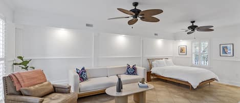 1 bedroom, desk, iron/ironing board, free WiFi