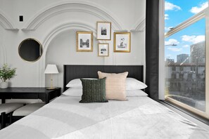 Elite Studio Suite | Free WiFi, bed sheets