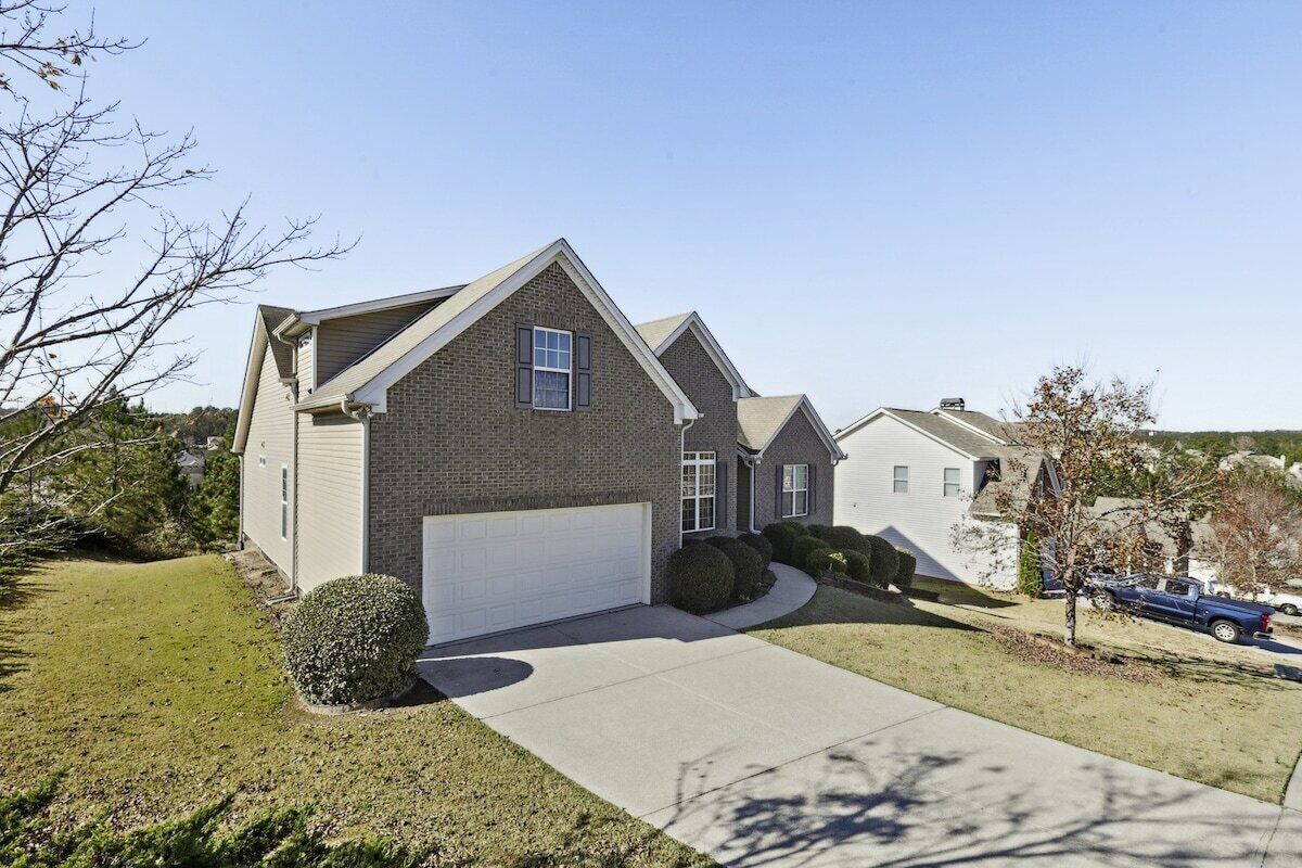 Peaceful Stay 3 Bed Home Shopping Restaurants