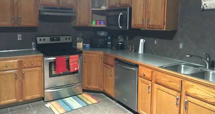 Grandma's Cabin in a Quiet and Secluded Location