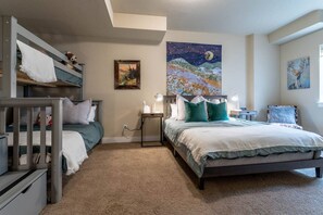 3 chambres, fer et planche Ă repasser, Wi-Fi gratuit, draps fournis