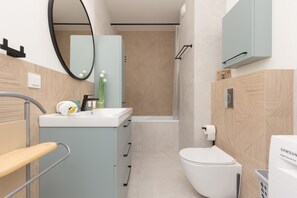 Apartment, 1 Bedroom, Balcony | Bathroom | Towels, soap, shampoo