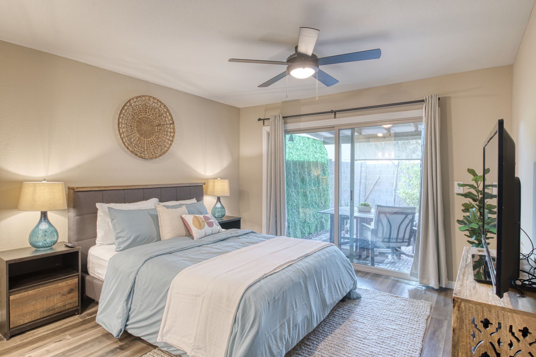 Garden view home - near major higways w/high chair, pack&play, baby bathtub ways