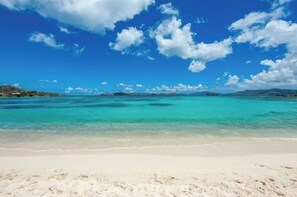 Playa en los alrededores 