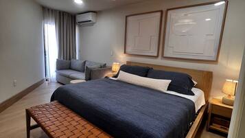 Grand House | 7 bedrooms, bed sheets