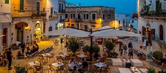 Villa Gioena. Private pool, fenced garden. Close to sandy beaches.