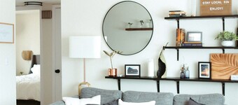 Modern, Warm, Chic Flat in Westerville