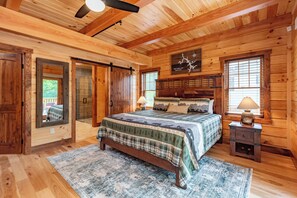 6 bedrooms, free WiFi, bed sheets