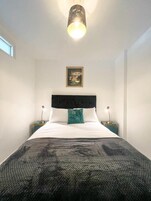 Apartment | 1 bedroom, free WiFi, bed sheets